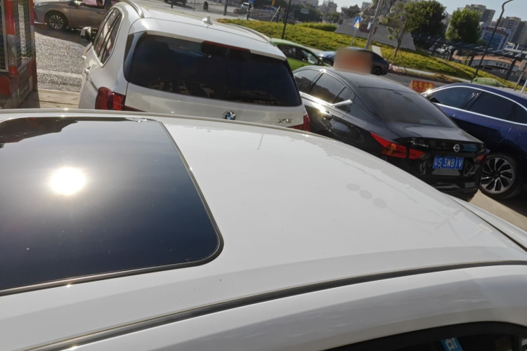 丰田 雷凌 2022款 185T CVT豪华版局部细节57