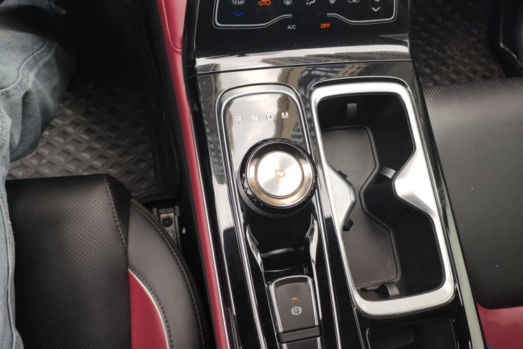 思皓QX 2021款 300T DCT尊贵智联型局部细节18