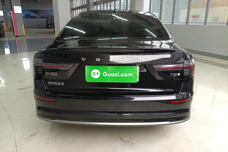沃尔沃S90新能源 2025款 插电式混动 四驱长续航智雅豪华版车身外观6004
