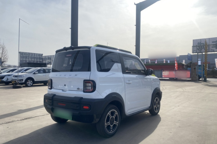 吉利银河 2024款 200km 熊猫骑士车身外观6006