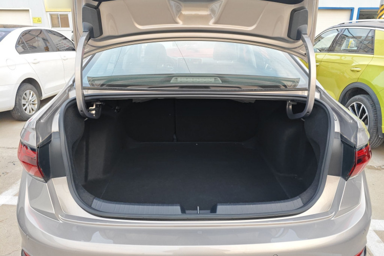 大众 速腾 2023款 300TSI DSG卓越版局部细节23