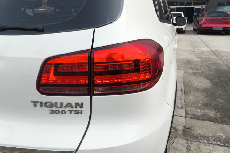 大众 途观 2017款 300TSI 自动两驱丝绸之路风尚版车身外观6001