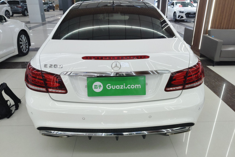 奔驰E级(进口) 2014款 E 200 轿跑版车身外观6