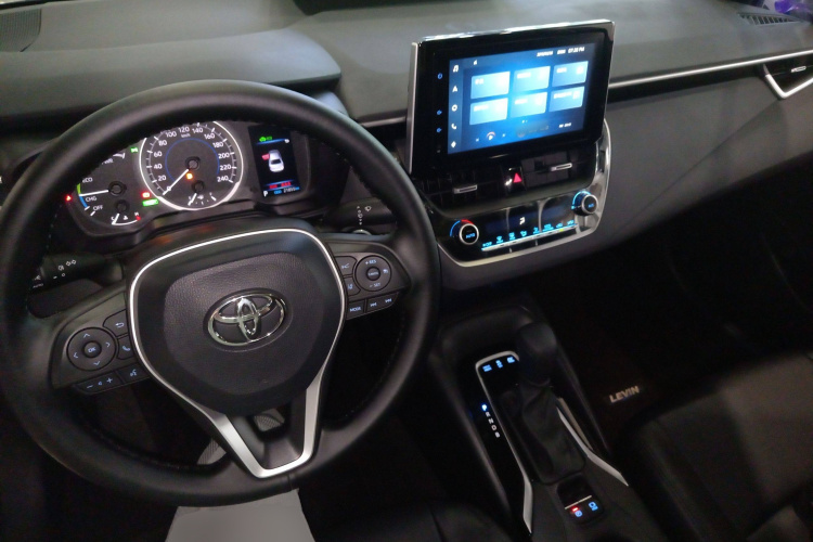 丰田 雷凌 2021款 双擎 1.8H E-CVT豪华版中控内饰12