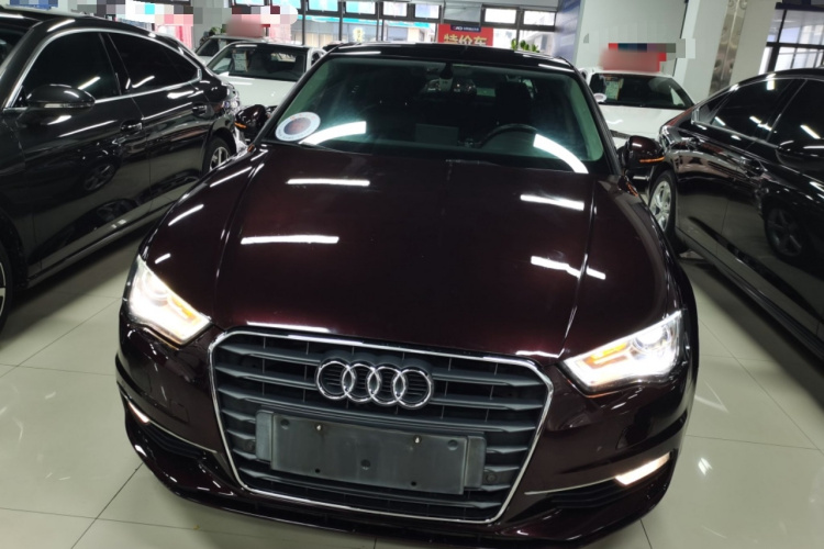 奥迪A3 2014款 Limousine 35 TFSI 自动舒适型车身外观2