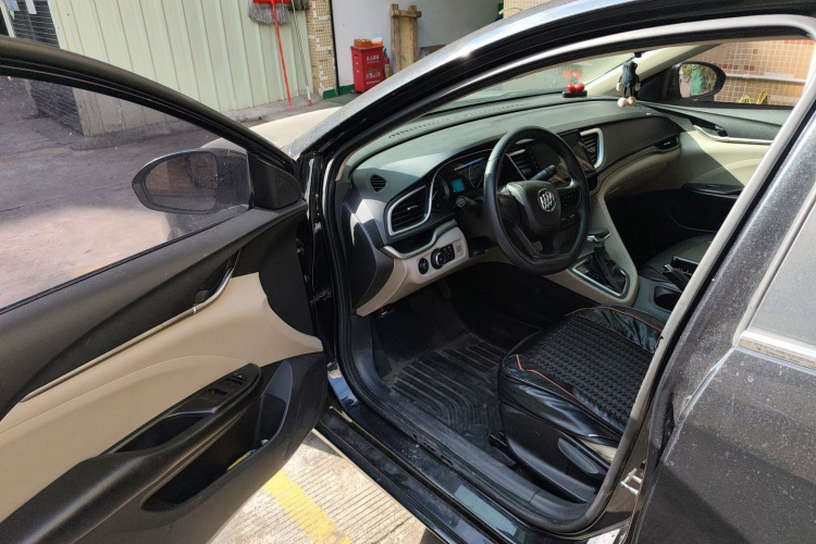 别克 英朗 2015款 15N 自动进取型中控内饰7003