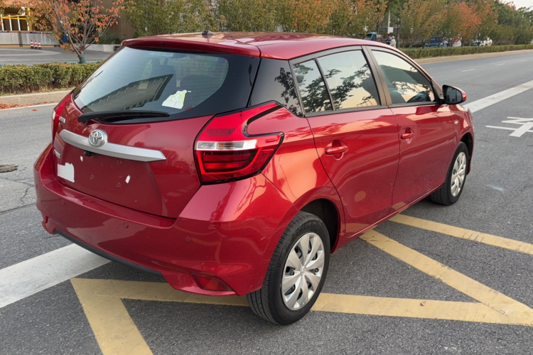丰田 YARiS L 致炫 2020款 1.5L CVT领先版车身外观6004