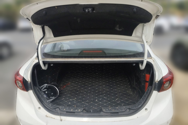 马自达3 昂克赛拉 2017款 三厢 1.5L 自动豪华型 国V局部细节23