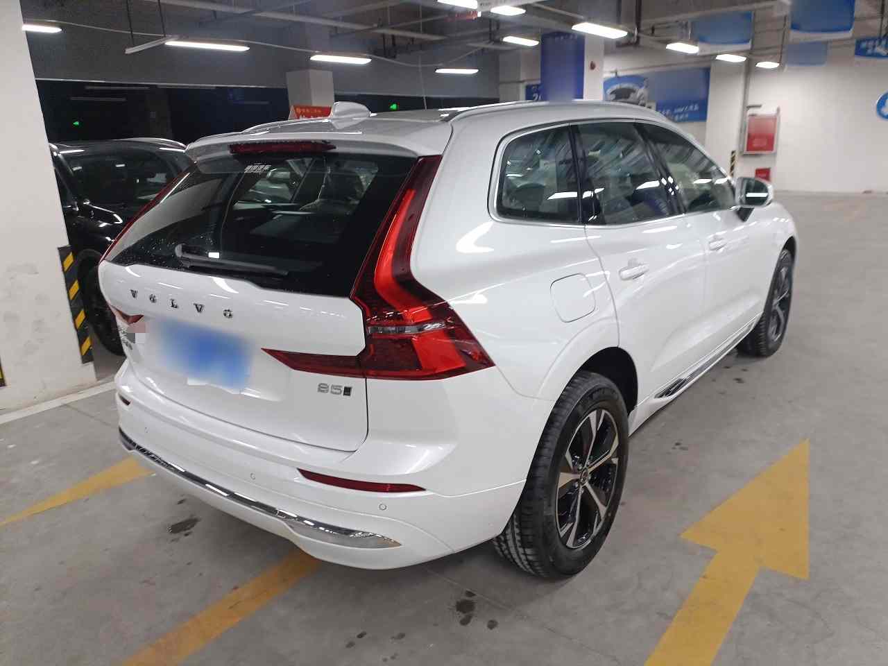 沃尔沃XC60 2026款 B5 四驱智逸豪华版(5)