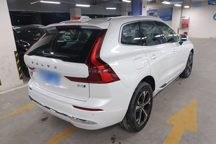 沃尔沃XC60 2026款 B5 四驱智逸豪华版车身外观7