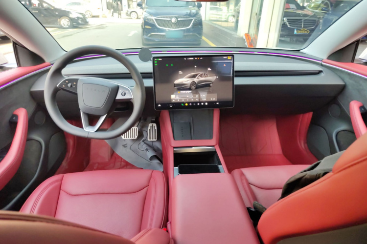 特斯拉 Model 3 2023款 长续航全轮驱动版中控内饰12