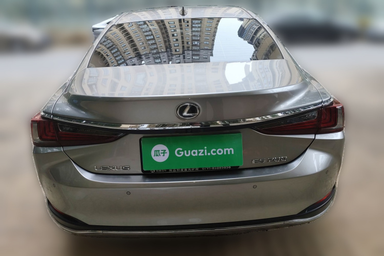 雷克萨斯ES 2022款 200 卓越版车身外观6