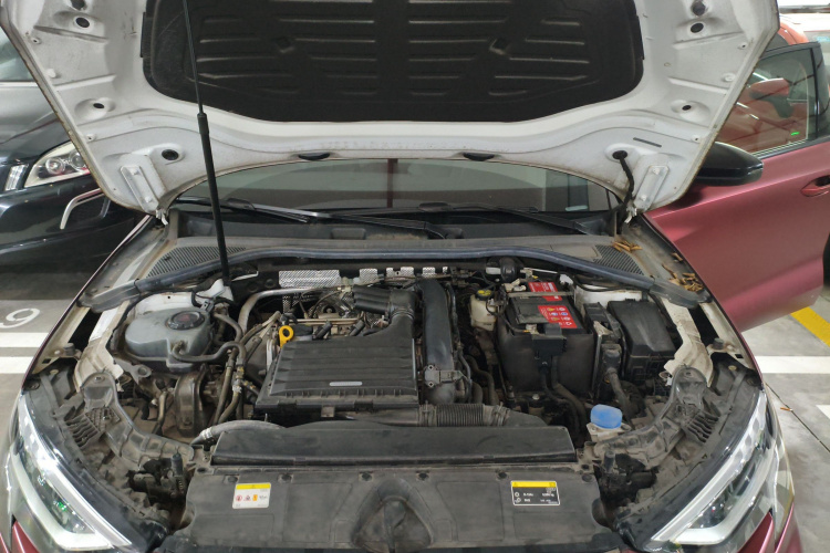 奥迪A3 2021款 Sportback 35 TFSI 进取运动型机舱底盘24