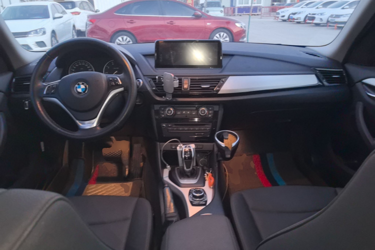 宝马X1 2014款 sDrive18i 领先型中控内饰7002