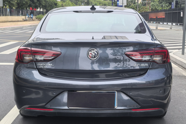 别克 君威 2019款 20T 精英型 国VI车身外观6003