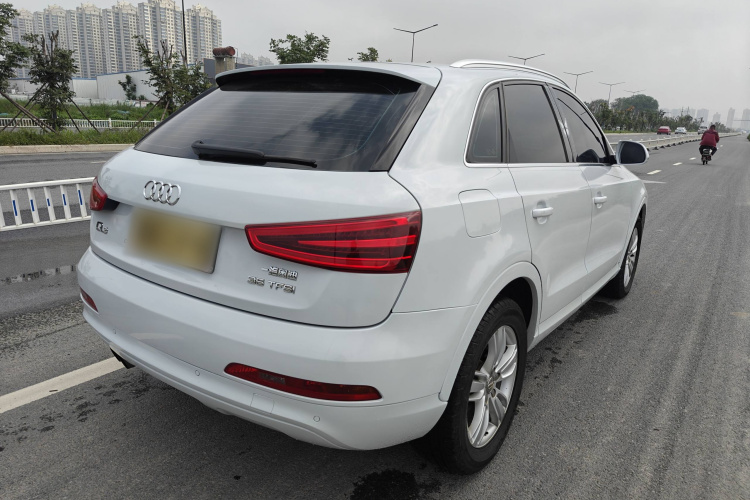 奥迪Q3 2013款 35 TFSI 舒适型车身外观6003