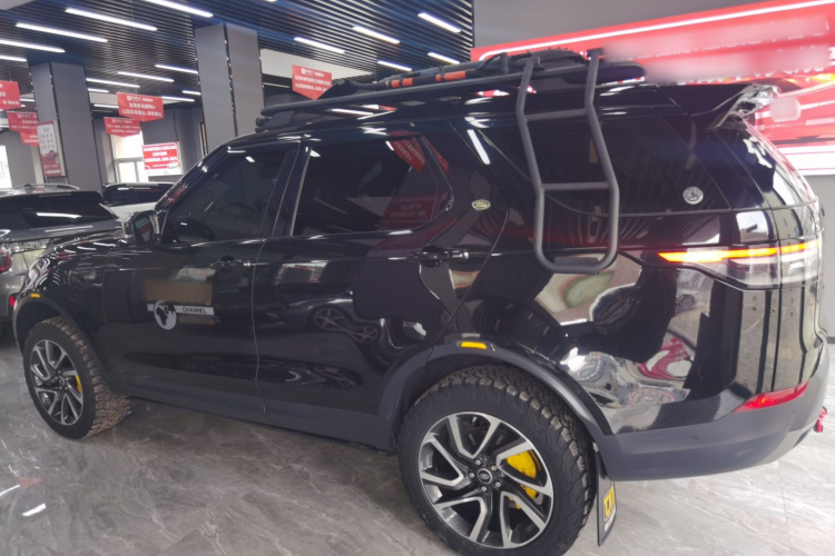 路虎 发现 2019款 2.0T SE车身外观4