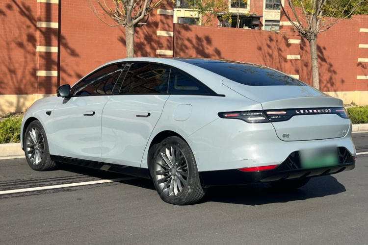 零跑汽车 零跑C01 2024款 增程 316尊享版车身外观6002