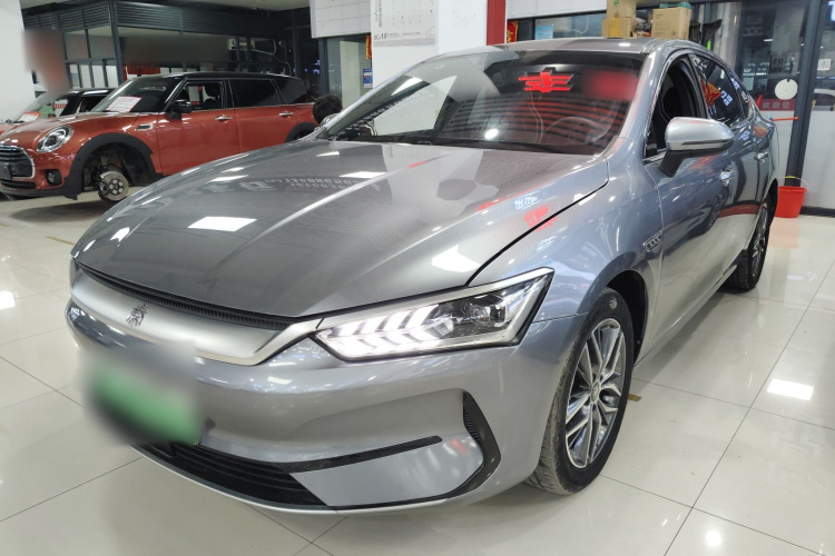 比亚迪 秦PLUS 2021款 EV 500KM 豪华型车身外观1