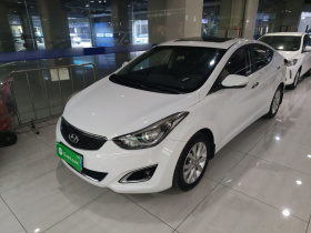 现代 朗动 2016款 1.6L 自动尊贵型