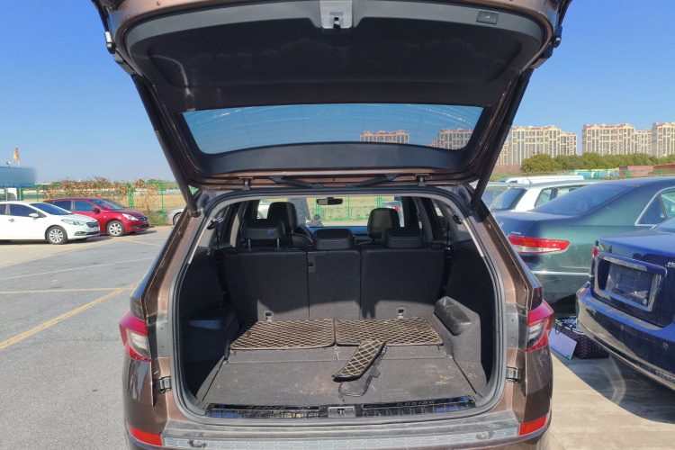 斯柯达 柯迪亚克 2018款 改款 TSI330 7座两驱豪华优享版局部细节23