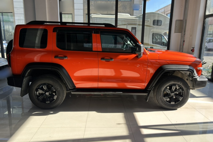 坦克300 2021款 越野版 2.0T 挑战者车身外观6007