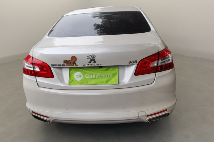 标致408 2016款 1.6T 自动豪华版车身外观6