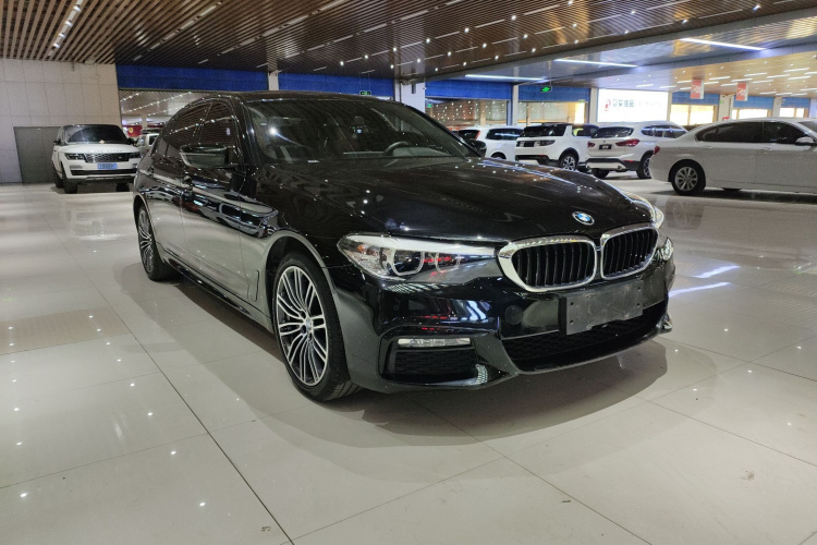 宝马5系 2018款 530Li xDrive M运动套装车身外观6002
