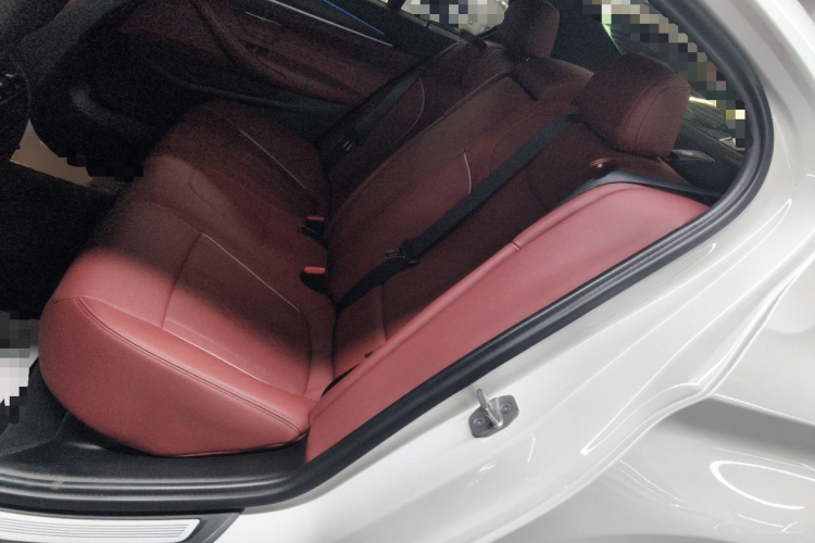 宝马5系新能源 2022款 改款 535Le M运动套装中控内饰21