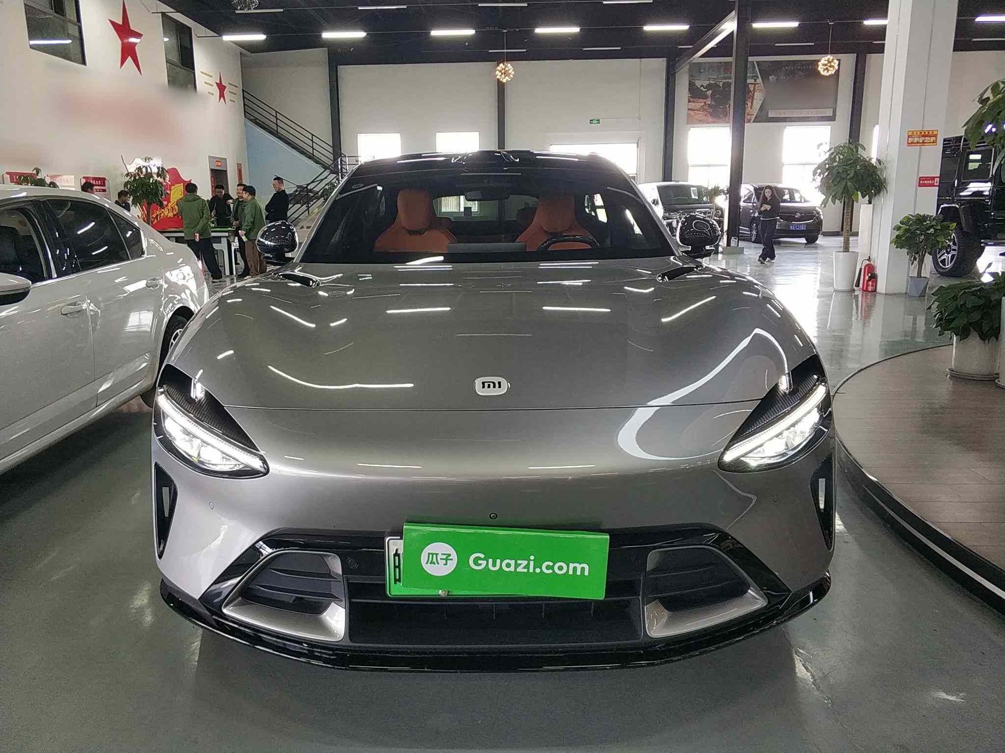 小米汽车 小米YU7 2025款 超长续航高性能四驱Max版(1)