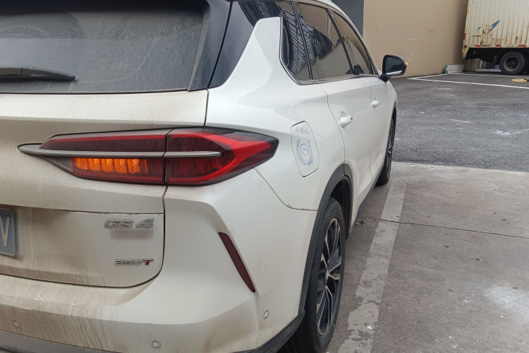 广汽传祺 传祺GS4 PLUS 2023款 390T 自动星云版车身外观9