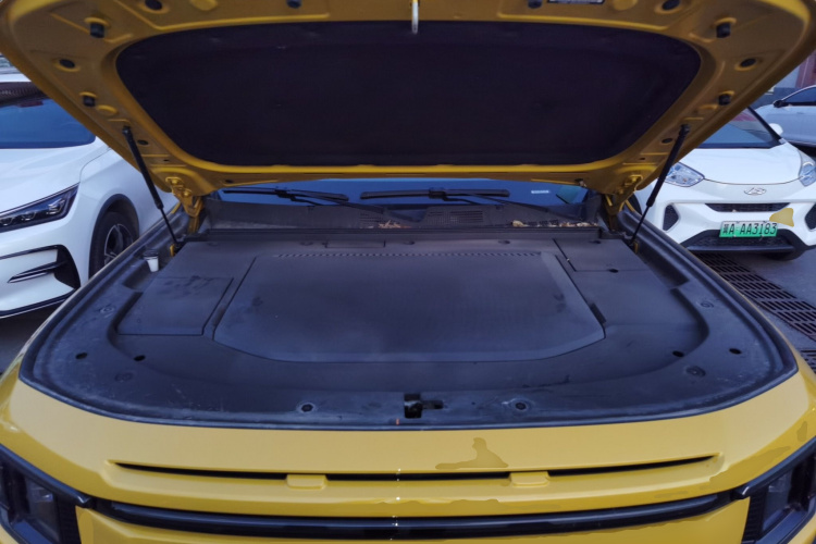 深蓝汽车 深蓝G318 2025款 无忧穿越版 四驱秘境版机舱底盘24