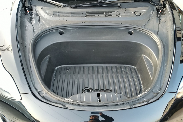 特斯拉 Model 3 2022款 后轮驱动版局部细节24