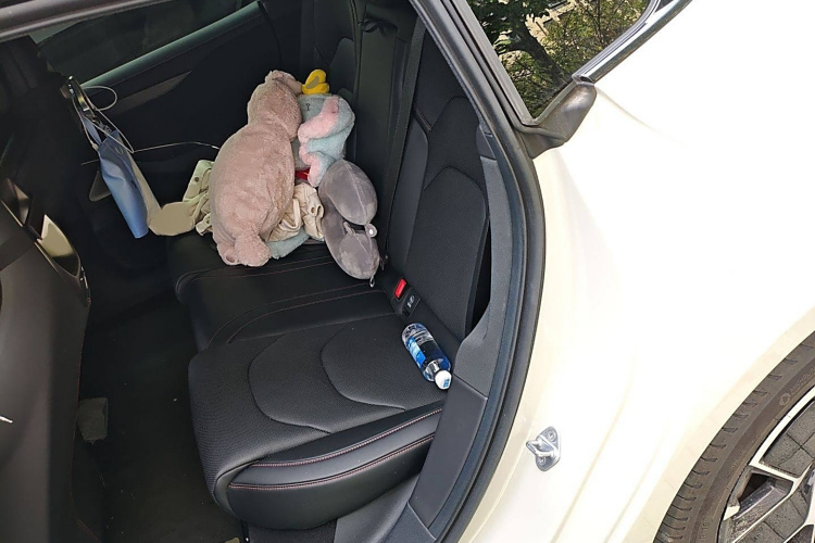 小米汽车 小米SU7 2024款 后驱超长续航高阶智驾Pro版中控内饰7004