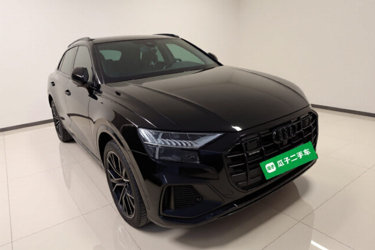奥迪Q8 2022款 55 TFSI 尊享动感型车身外观3