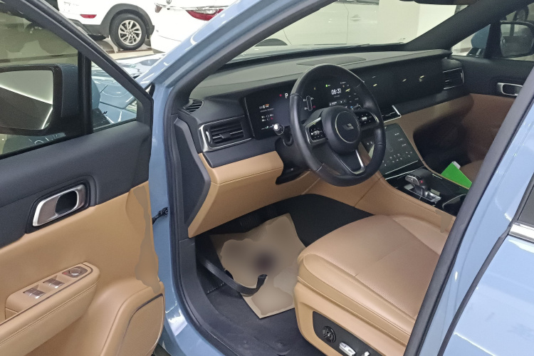 理想汽车 理想ONE 2021款 增程6座版中控内饰20