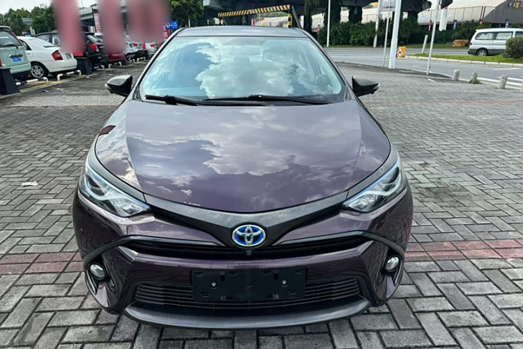 丰田 雷凌 2016款 双擎 1.8H GS E-CVT精英天窗版车身外观6002