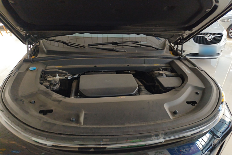 理想汽车 理想L9 2024款 Ultra机舱底盘24