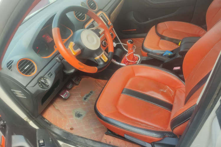 大众 捷达 2015款 质惠版 1.6L 手动时尚型中控内饰19