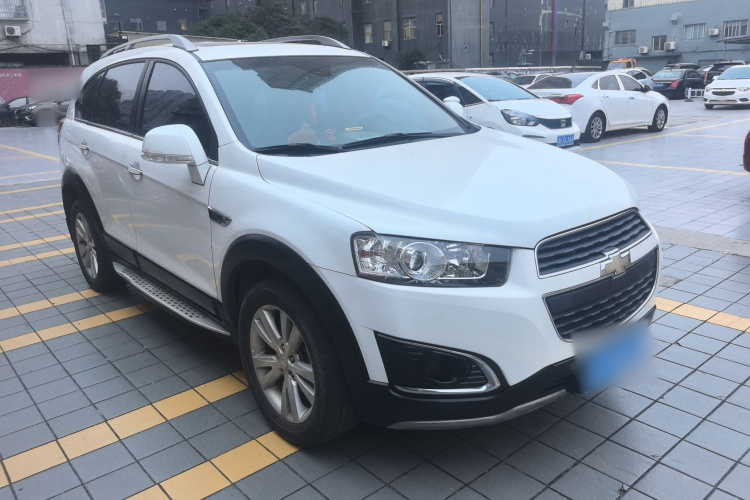 雪佛兰 科帕奇 2015款 2.4L 四驱旗舰版 7座车身外观3