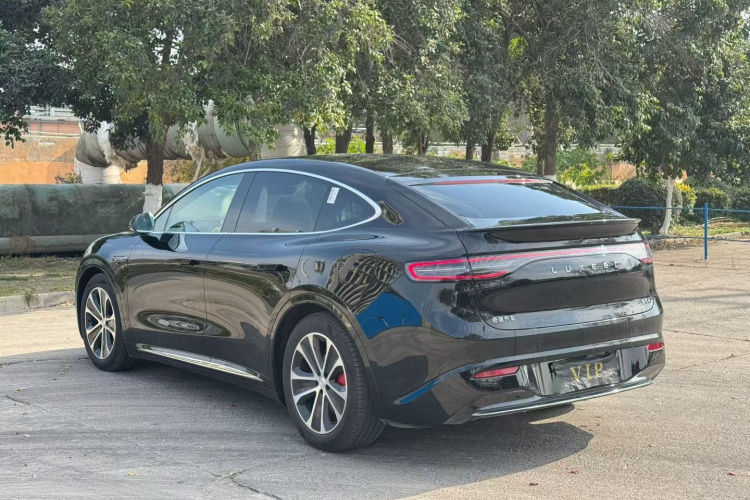 鸿蒙智行 智界R7 2024款 纯电 736km UItra车身外观6004