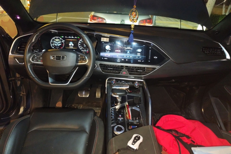 吉利汽车 星越 2020款 高能版 350T 驭星者AWD中控内饰12