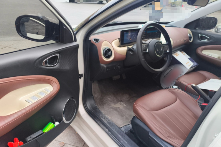 五菱汽车 五菱缤果 2023款 203km 舒享款中控内饰20