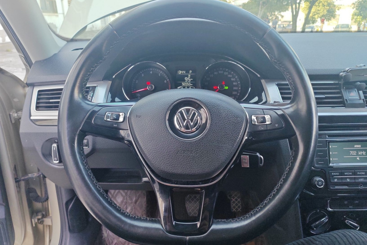 大众 宝来 2018款 1.5L 自动舒适型中控内饰13