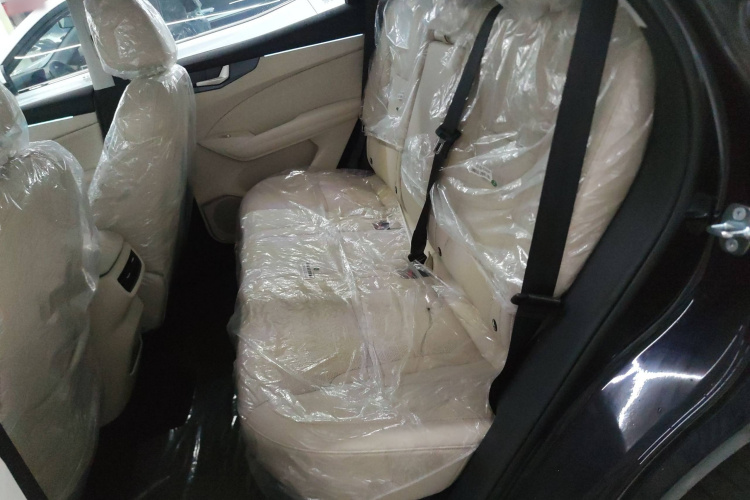 凯翼昆仑新能源 2024款 昆仑iHD 150km天际版中控内饰7001