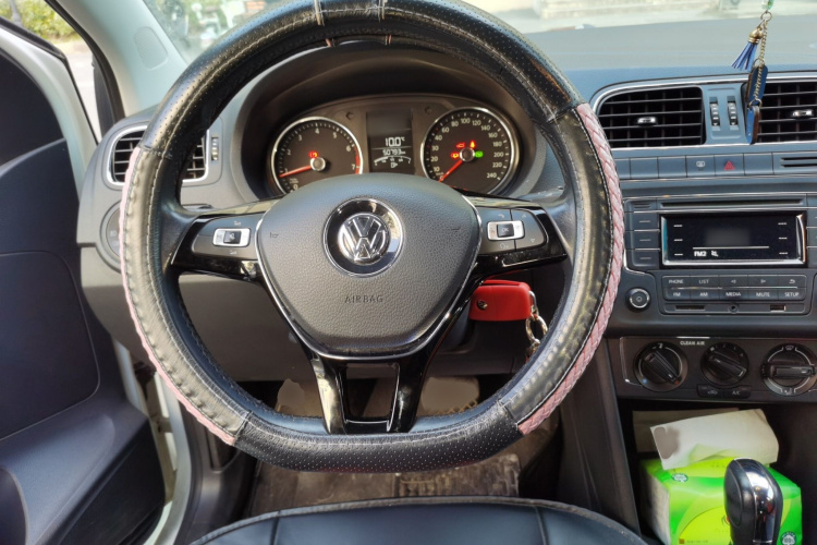 大众 Polo 2016款 1.6L 自动舒适型局部细节13