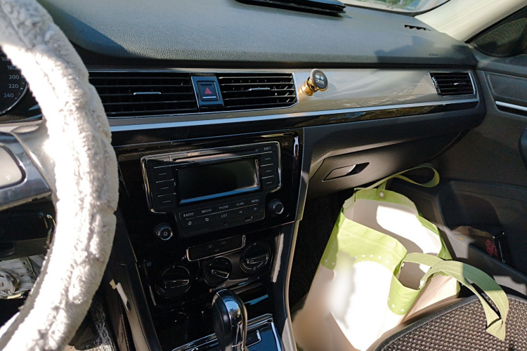 大众 宝来 2018款 1.5L 自动舒适型局部细节16