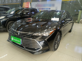 丰田 亚洲龙 2019款 2.0L XLE尊享版 国VI