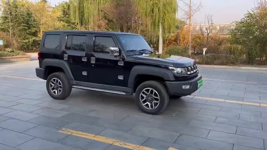 北京BJ40 2016款 40L 2.3T 自动四驱尊享版实拍1