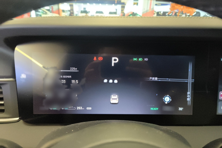 理想汽车 理想ONE 2021款 增程6座版局部细节14